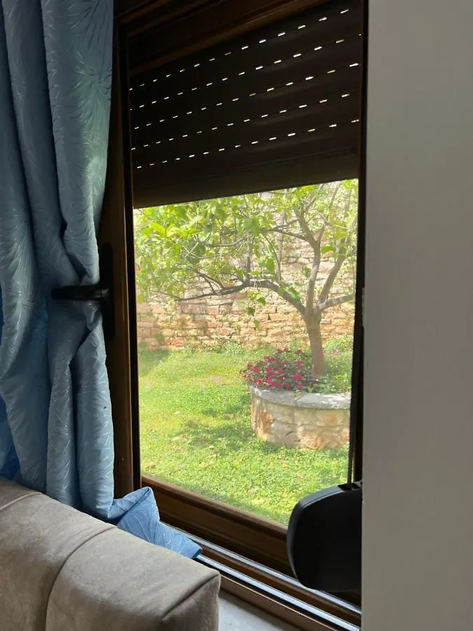 Apartman Ensar Aparatament'S Saranda Albánia